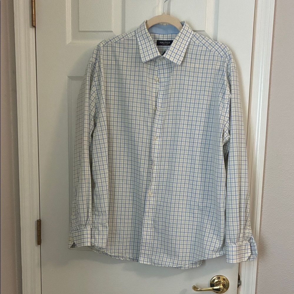 Nautica blue, white and yellow plaid men’s dress shirt XL 17 1/2 34-35